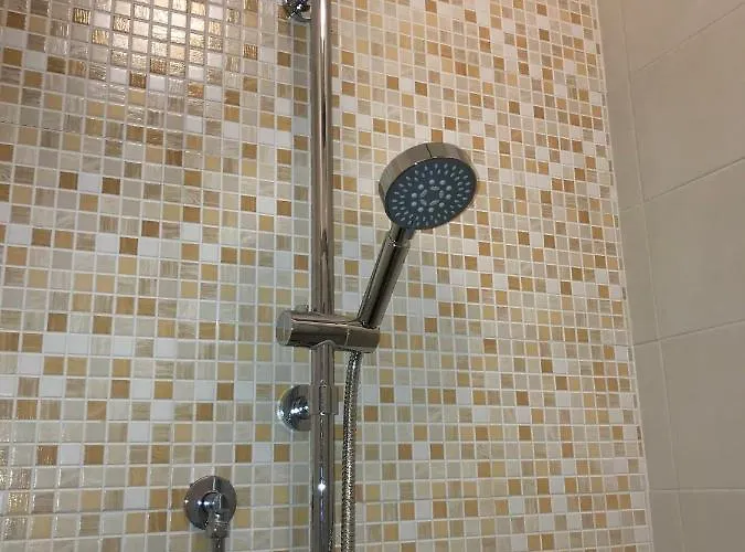 & Relax كونفيرسانو